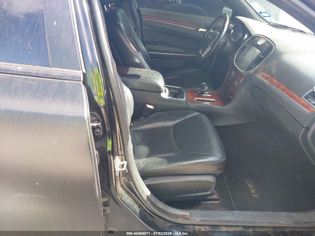 صورة 5 لـ 2014 Chrysler 300