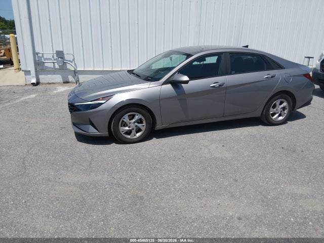 صورة 2 لـ 2023 Hyundai ELANTRA SE