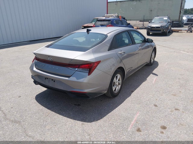 صورة 4 لـ 2023 Hyundai ELANTRA SE