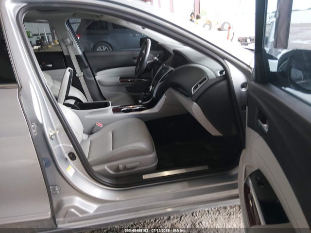 صورة 5 لـ 2017 Acura TLX