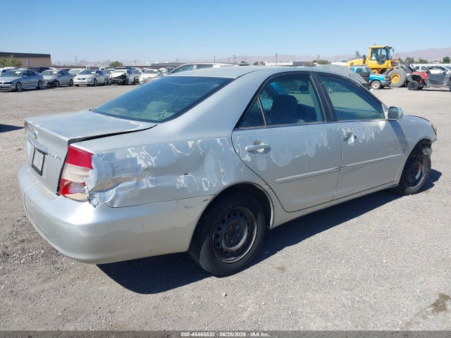 2003 Toyota CAMRY LE 照片 4