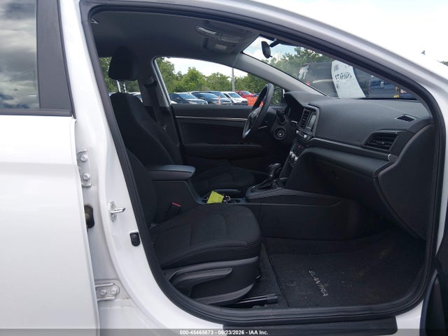 صورة 5 لـ 2020 Hyundai ELANTRA SE