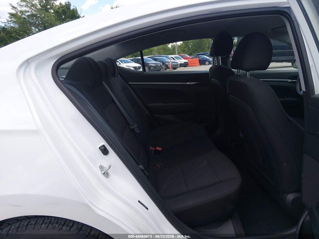 صورة 8 لـ 2020 Hyundai ELANTRA SE