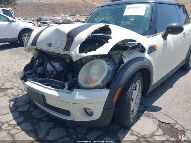 صورة 6 لـ 2010 MINI COOPER
