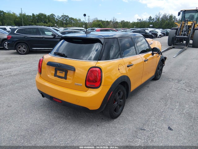 صورة مصغرة 4 لـ 2015 MINI HARDTOP COOPER