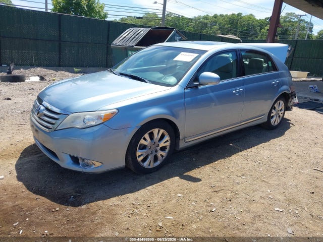 صورة 2 لـ 2011 Toyota AVALON