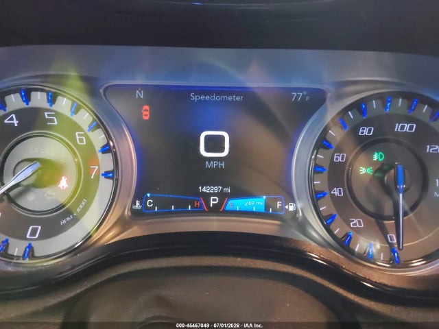 صورة 7 لـ 2018 Chrysler 300 300S AWD