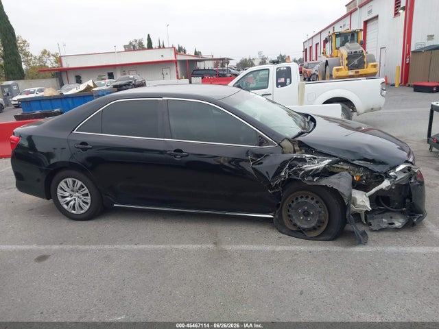 2012 Toyota CAMRY LE thumbnail 15