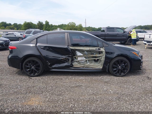2022 Toyota COROLLA SE NIGHTSHADE EDITION thumbnail 13