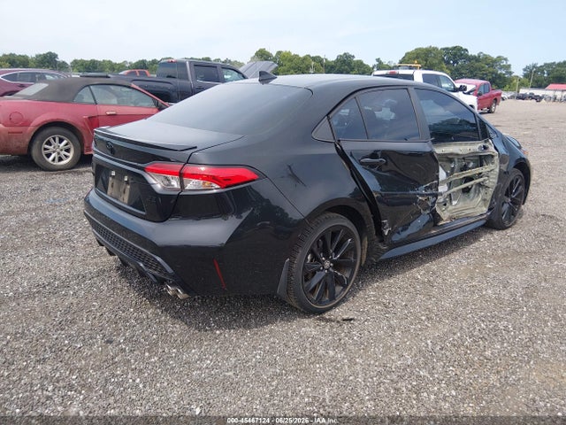 2022 Toyota COROLLA SE NIGHTSHADE EDITION photo 4