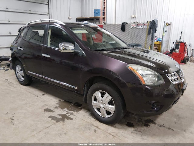 2015 NISSAN ROGUE S