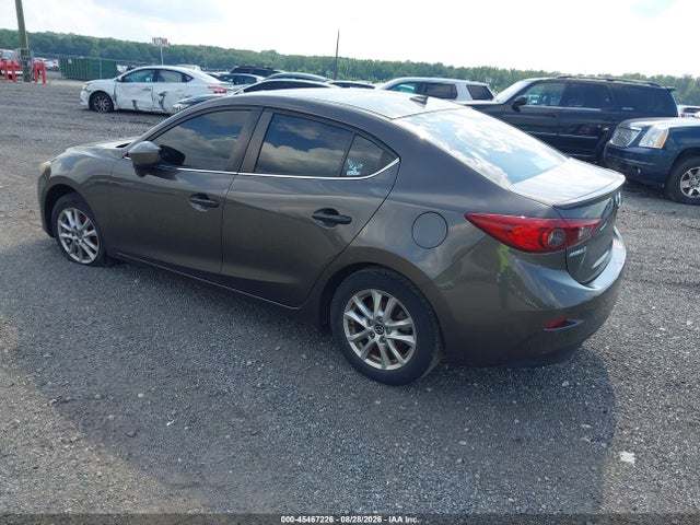 صورة 3 لـ 2016 Mazda MAZDA3