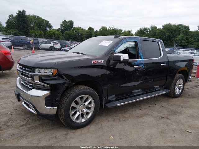 2019 Chevrolet SILVERADO 1500 LTZ 照片 2