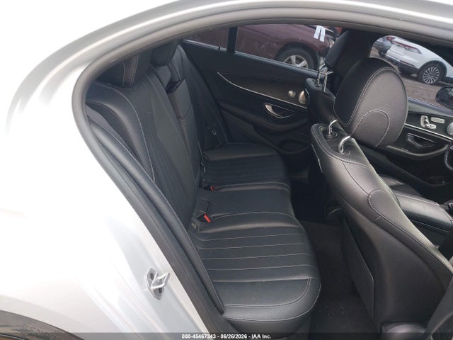 2019 Mercedes-BENZ E 300 4MATIC 照片 8