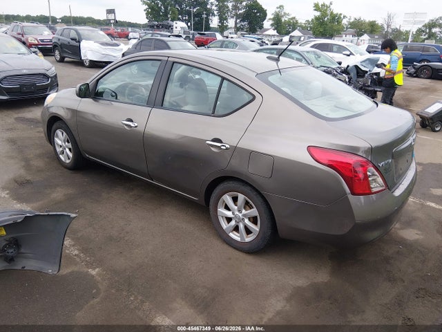 2012 Nissan VERSA 1.6 SL — фото 3