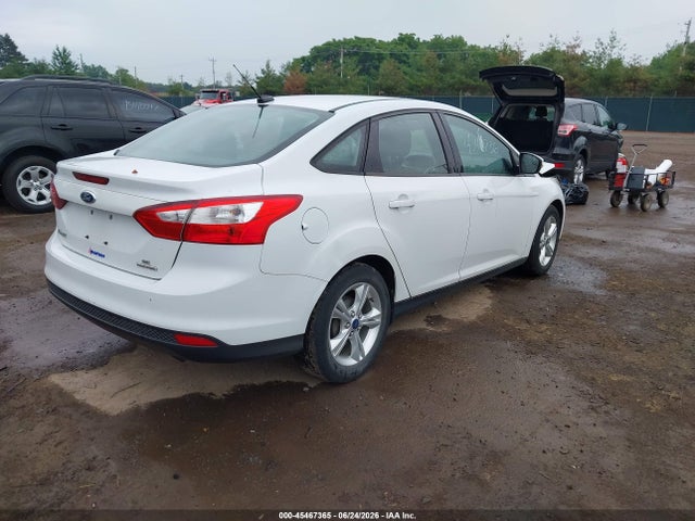 2013 FORD FOCUS SE 照片 4