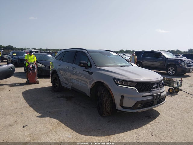2022 KIA SORENTO SX