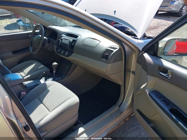 2005 Toyota CAMRY LE 照片 5