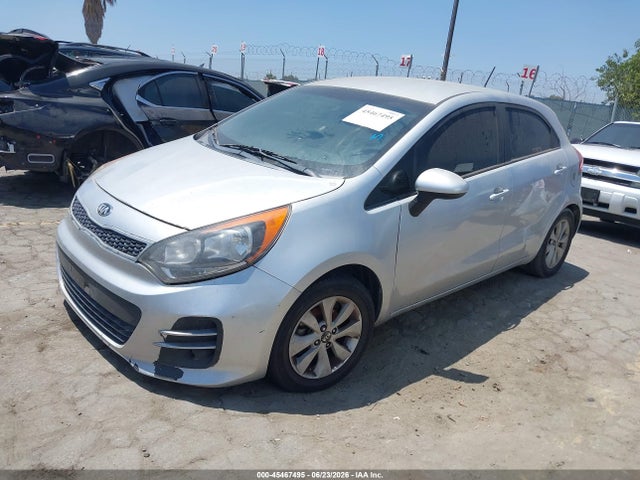 2016 KIA RIO EX 照片 2