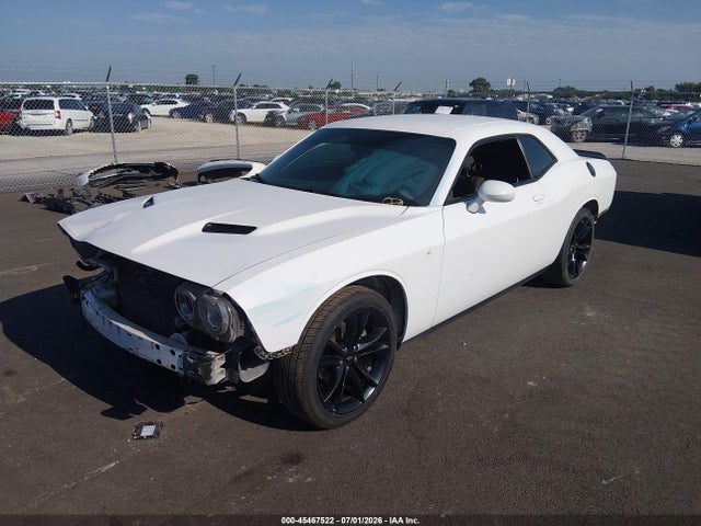 2018 Dodge CHALLENGER SXT 照片 2