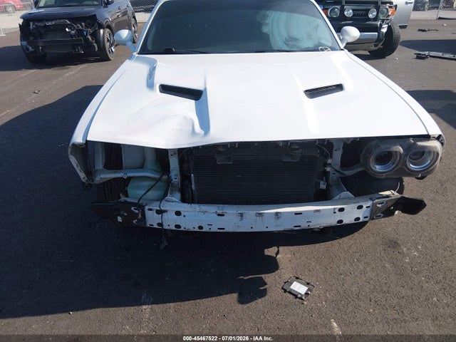 صورة 6 لـ 2018 Dodge CHALLENGER SXT
