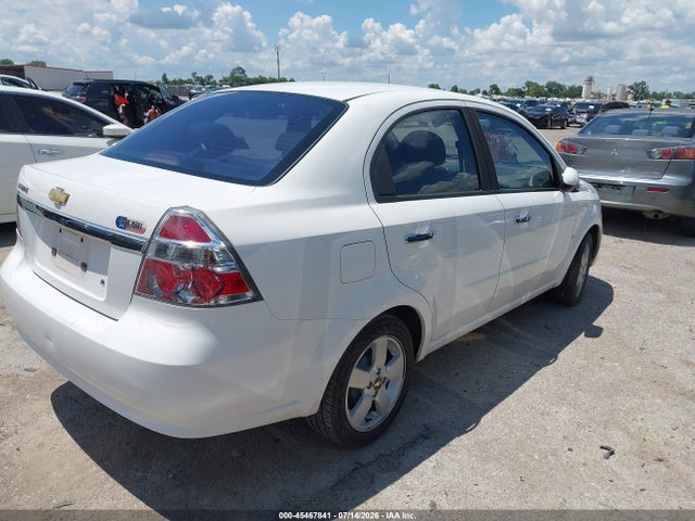 2008 Chevrolet AVEO LT — фото 4