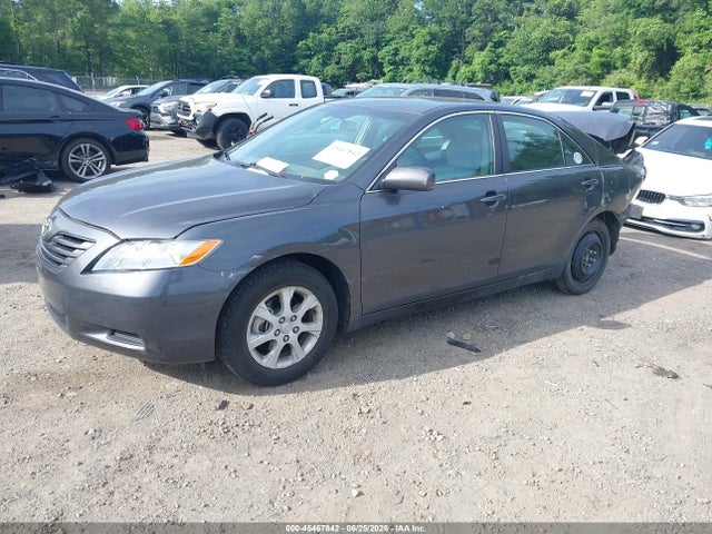 2008 Toyota CAMRY LE photo 2