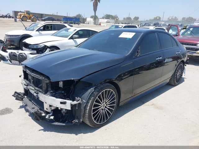 صورة 2 لـ 2024 Mercedes-BENZ C 300