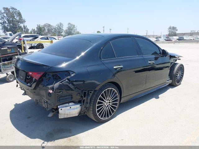 صورة 4 لـ 2024 Mercedes-BENZ C 300