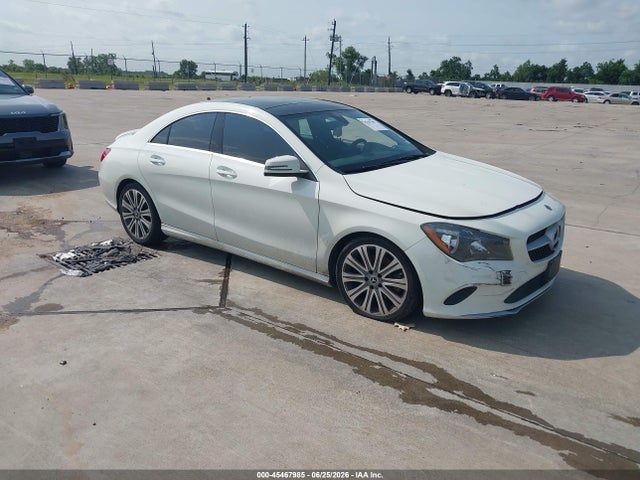 2018 Mercedes-BENZ CLA photo 1