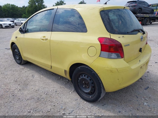 2009 Toyota YARIS photo 3