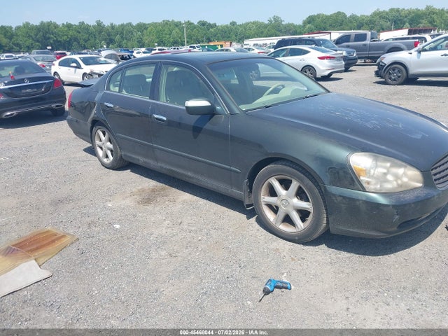 2002 INFINITI Q45 LUXURY