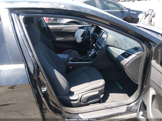 2019 Hyundai SONATA SE — фото 5