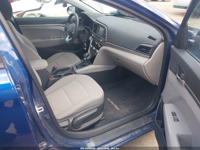 صورة 5 لـ 2020 Hyundai ELANTRA SE