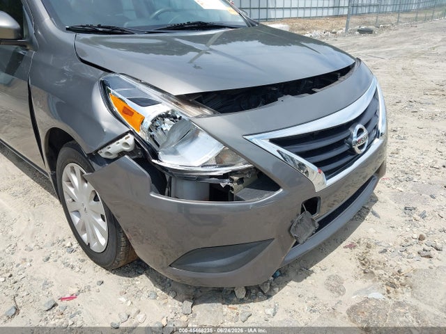 2016 Nissan VERSA 1.6 SV 照片 6