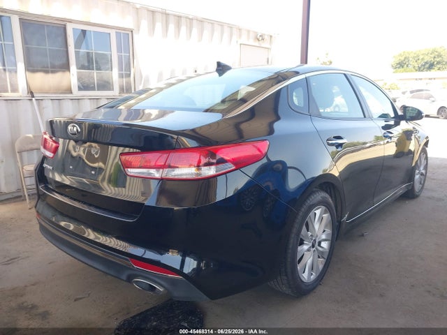 2016 KIA OPTIMA LX photo 4