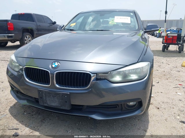 2017 BMW 320I 照片 6