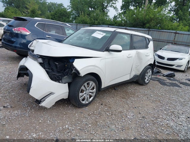 صورة 2 لـ 2023 KIA SOUL LX
