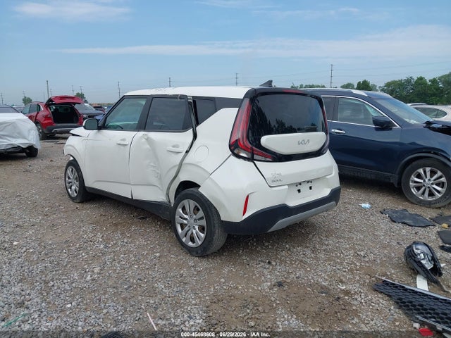 صورة 3 لـ 2023 KIA SOUL LX