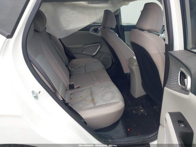 صورة 8 لـ 2023 KIA SOUL LX