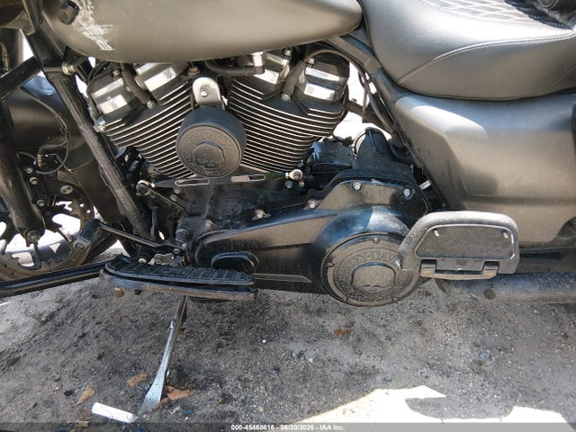 2019 HARLEY-DAVIDSON FLTRXS 9