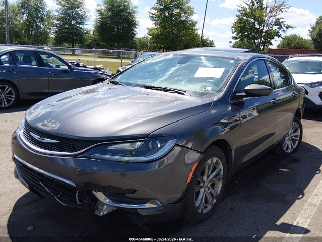 2015 Chrysler 200 LIMITED 照片 2