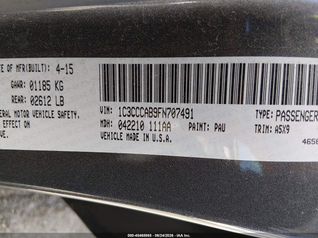 2015 Chrysler 200 LIMITED 照片 9