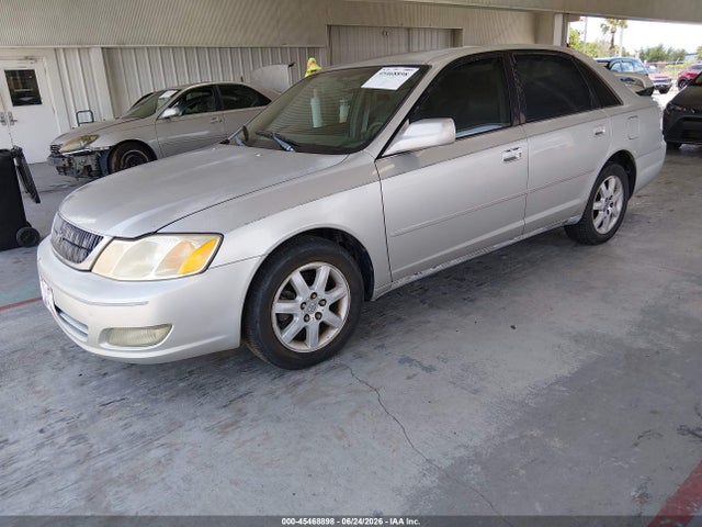 2001 Toyota AVALON XLS 照片 2