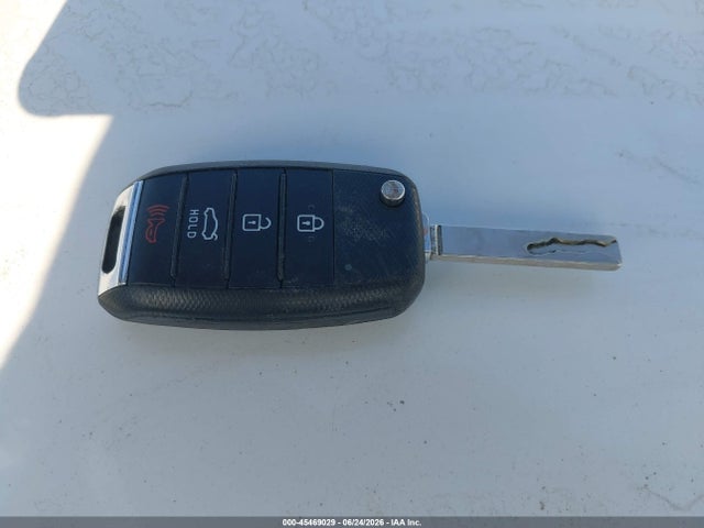 صورة مصغرة 11 لـ 2016 KIA OPTIMA LX