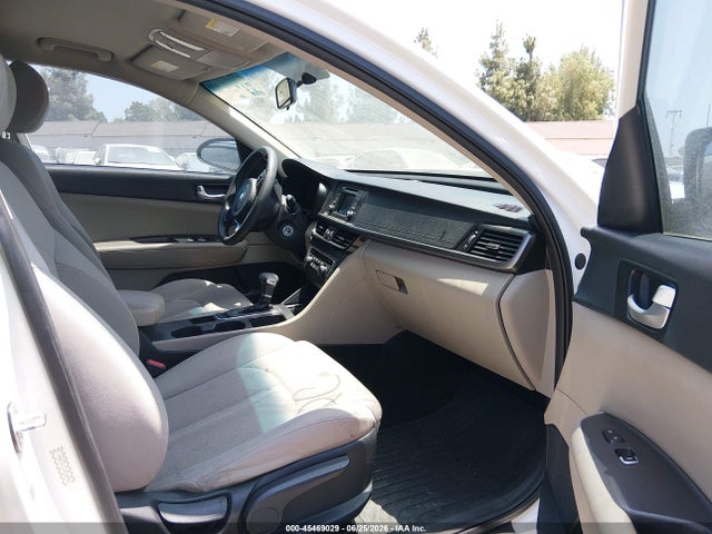 2016 KIA OPTIMA LX — фото 5