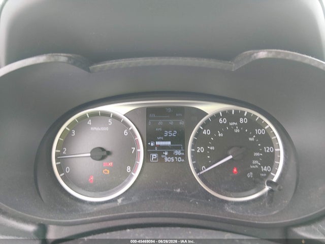 2020 Nissan VERSA S XTRONIC CVT 照片 7