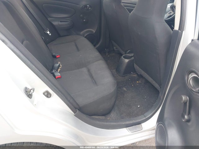 2017 Nissan VERSA 1.6 S+ 照片 8