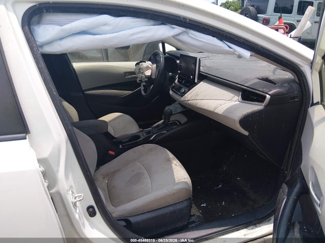 صورة 5 لـ 2021 Toyota COROLLA LE