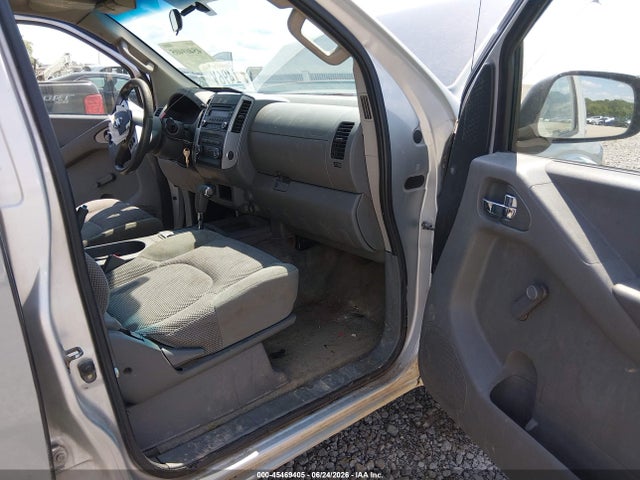 2014 Nissan FRONTIER S 照片 5